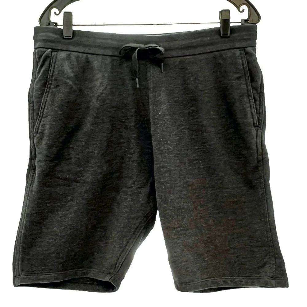 LEVIS BLACK DRAWSTRING ELASTIC WAIST SWEAT SHORTS - BLANK BLACK TAB